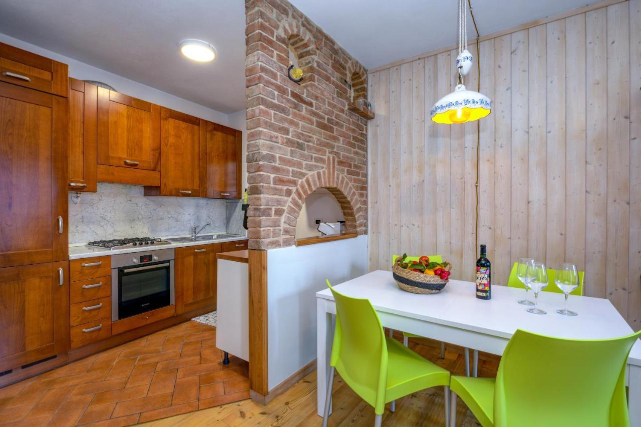 Casa Nel Borgo - Casa Oliva Βίλα Tremosine Εξωτερικό φωτογραφία